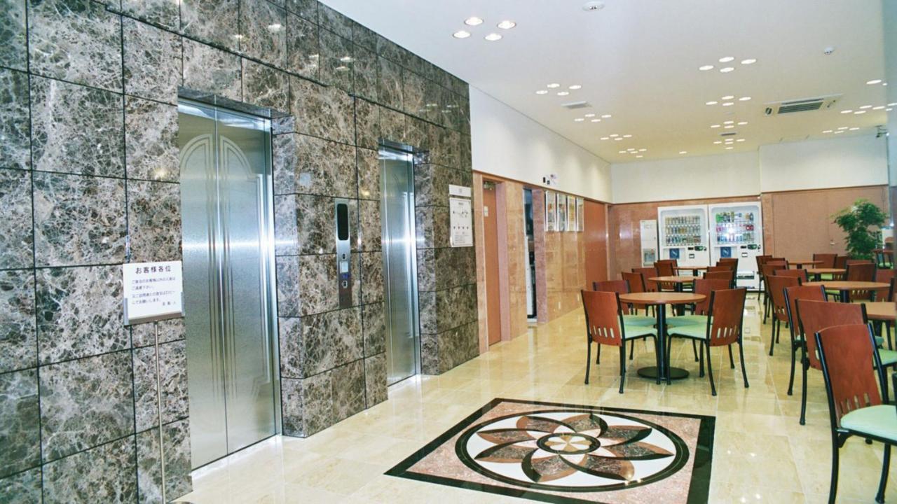 Toyoko Inn Kumamoto-Jyo Toricho Suji Exterior photo