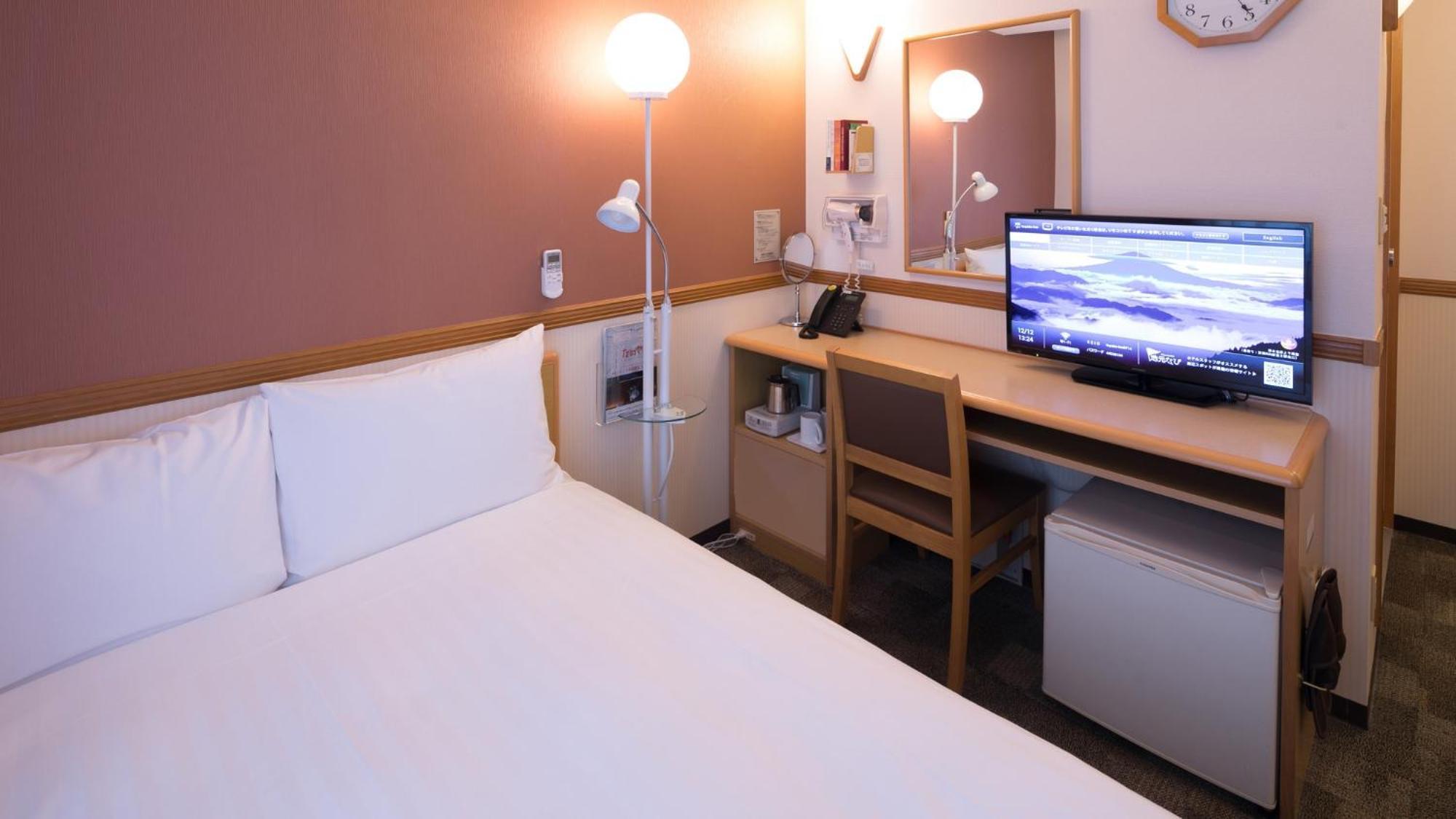 Toyoko Inn Kumamoto-Jyo Toricho Suji Room photo